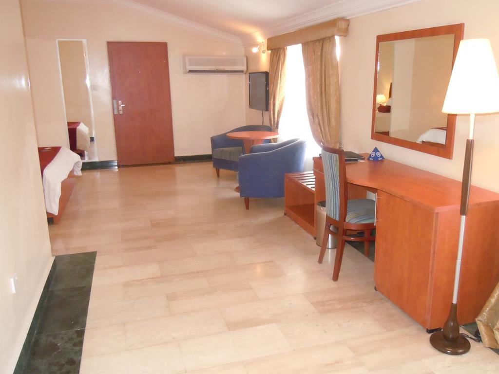 Protea Hotel Asokoro Abuja Room photo